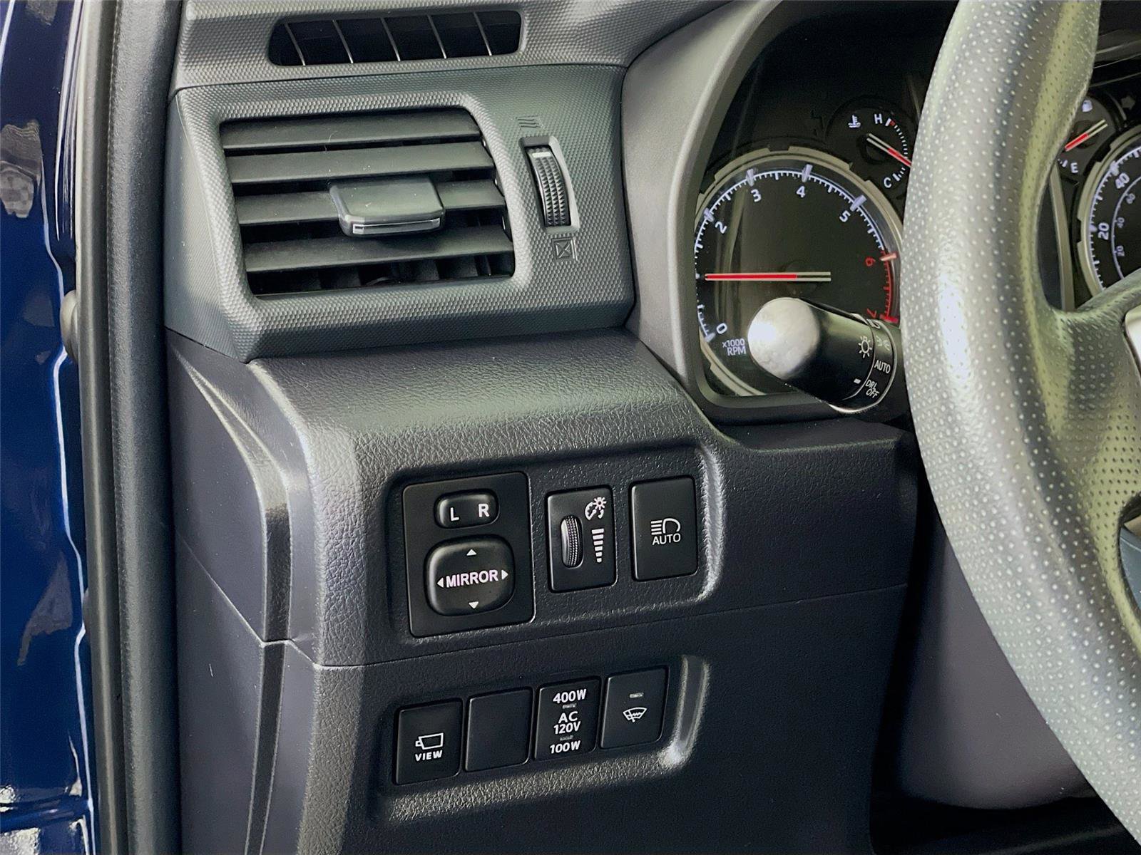 Used 2022 Toyota 4Runner Limited image 14