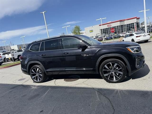 New 2025 Volkswagen Atlas SEL Premium R-Line image 7