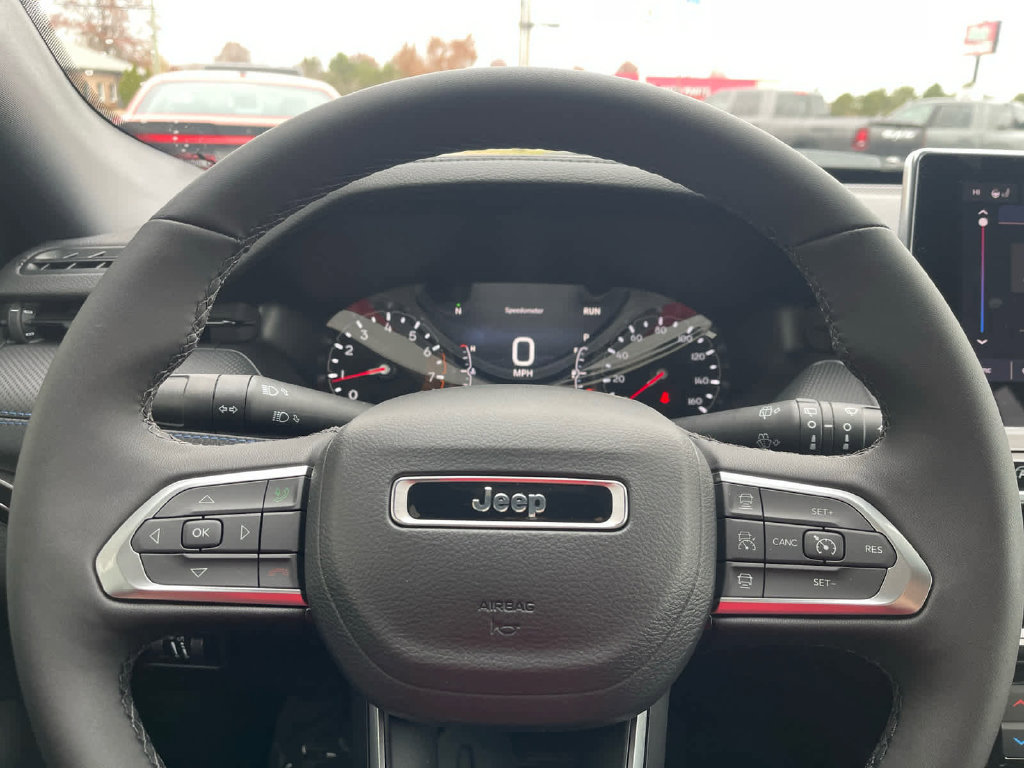 New 2026 Jeep Compass Limited AWD/4WD image 23