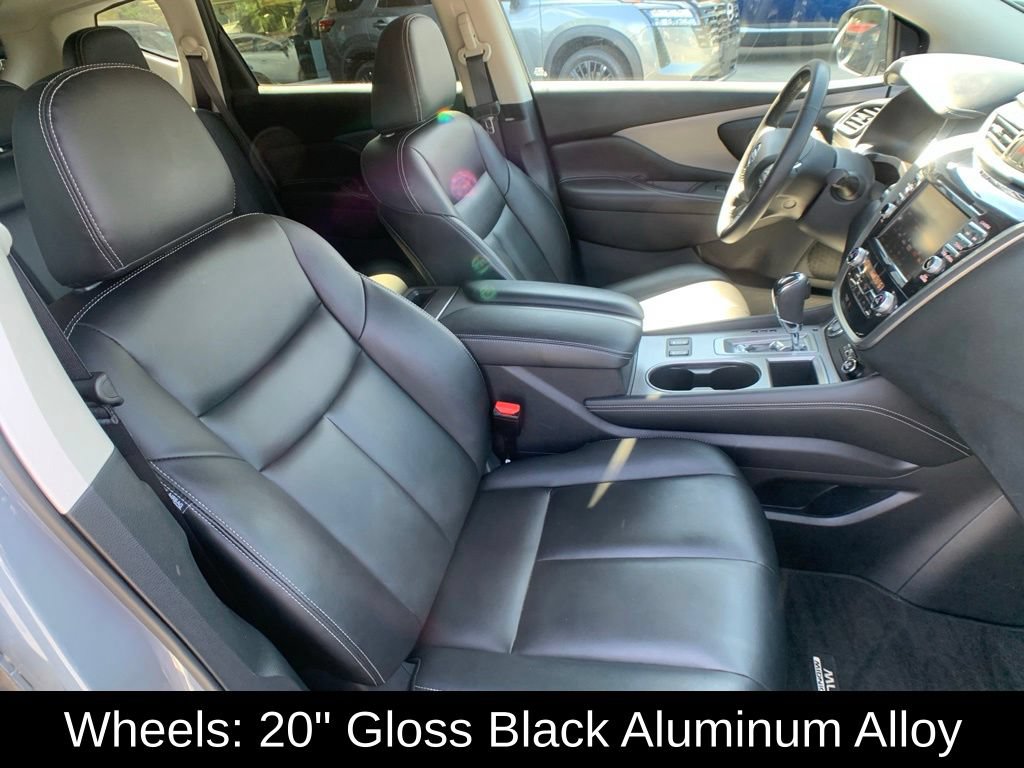 Certified 2024 Nissan Murano SV w/ SV Midnight Edition Package AWD/4WD image 32