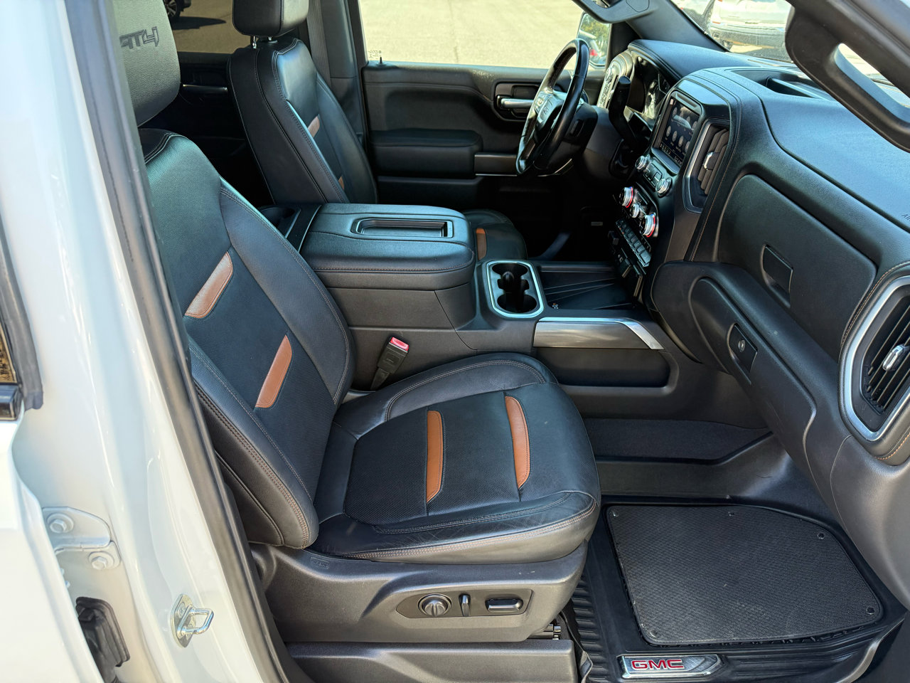 Used 2021 GMC Sierra 1500 AT4 w/ AT4 Value Package image 21