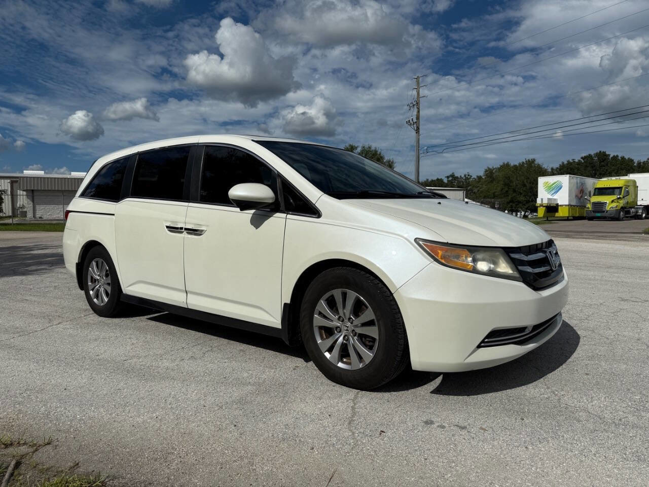 Used 2014 Honda Odyssey EX-L image 3
