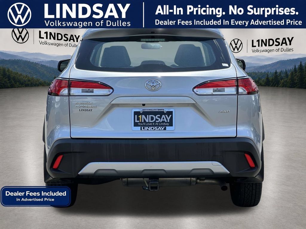 Used 2022 Toyota Corolla Cross L AWD/4WD image 6