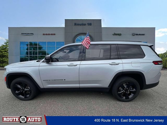Used 2023 Jeep Grand Cherokee L Laredo AWD/4WD image 7
