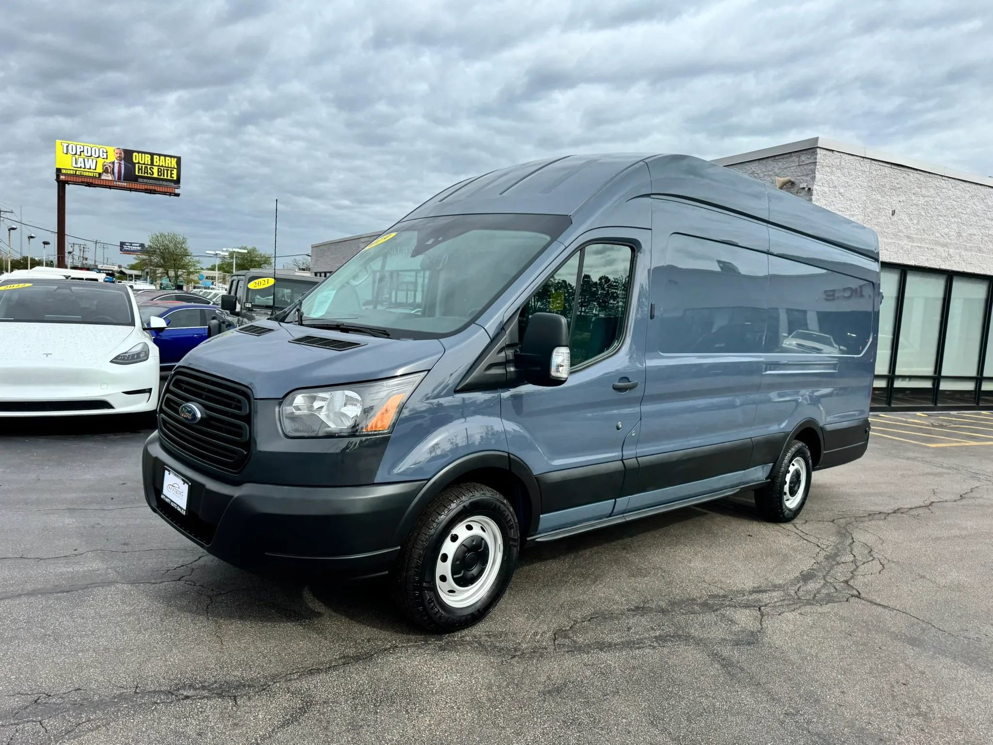Used 2019 Ford Transit 250 148 High Roof Extended RWD image 2