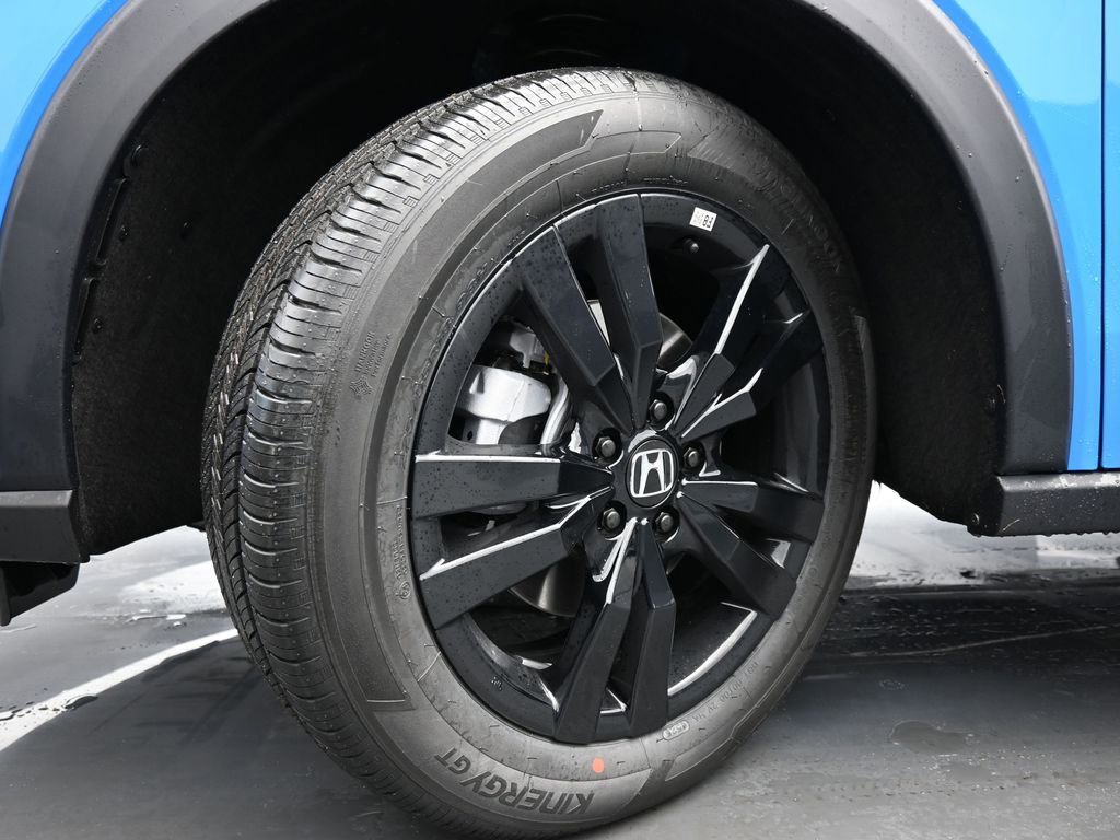 New 2026 Honda HR-V Sport image 40