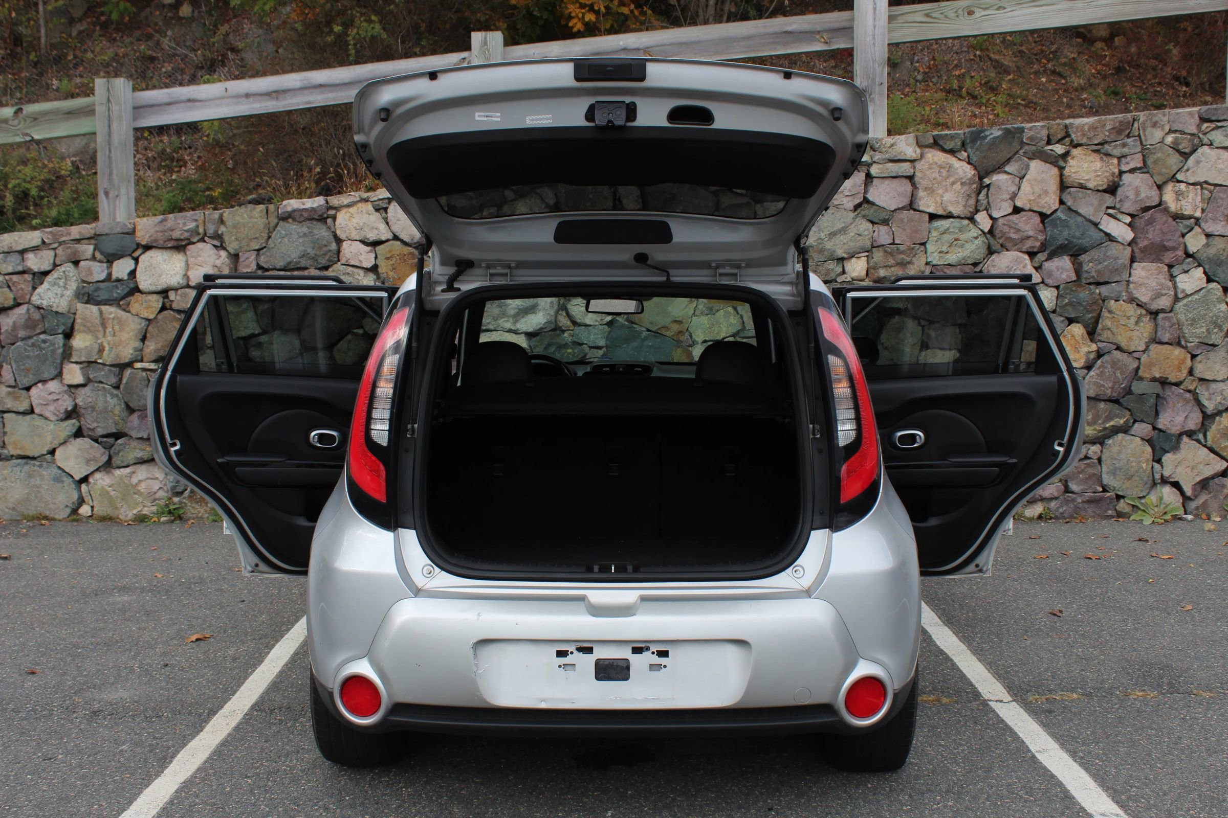 Used 2015 Kia Soul ! w/ Sun & Sound Package image 10