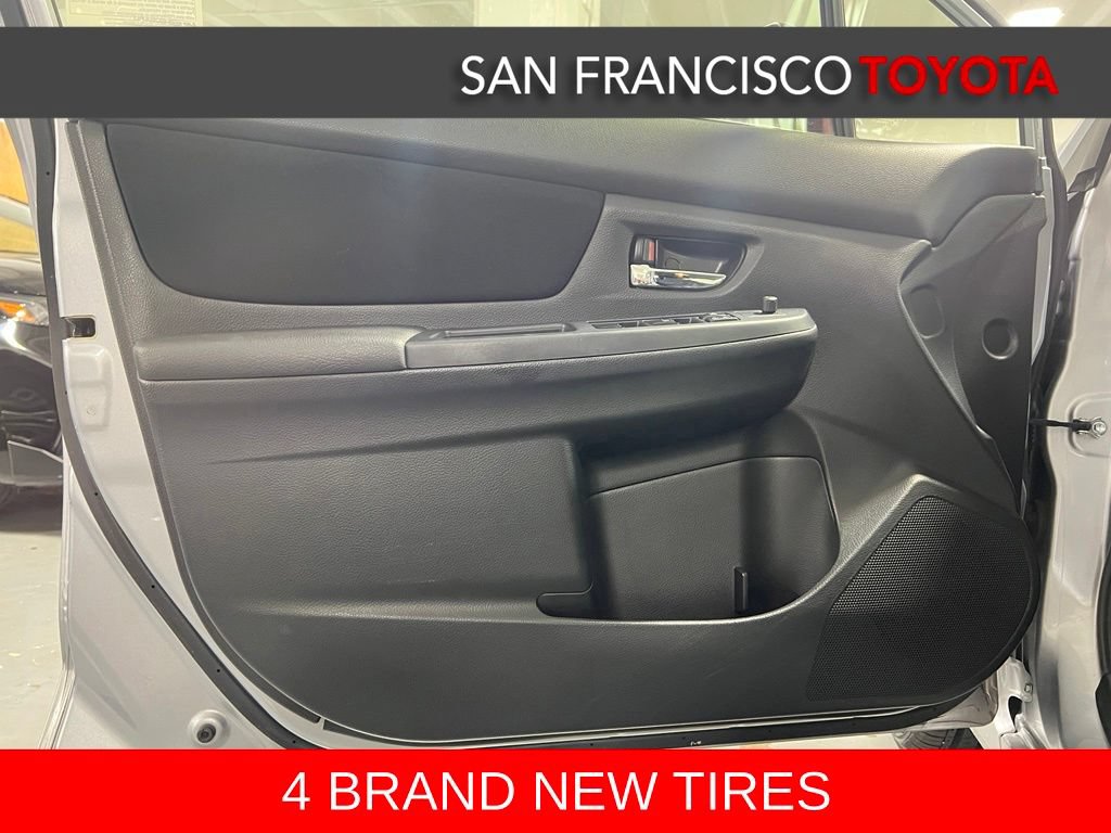 Used 2013 Subaru Impreza 2.0i Premium w/ Alloy Wheel Pkg + Moonroof AWD/4WD image 32