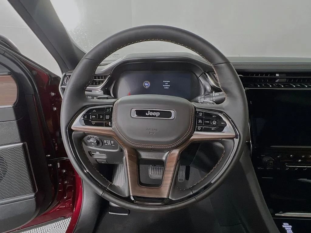 New 2025 Jeep Grand Cherokee Summit w/ Adv Protech Group IV image 12