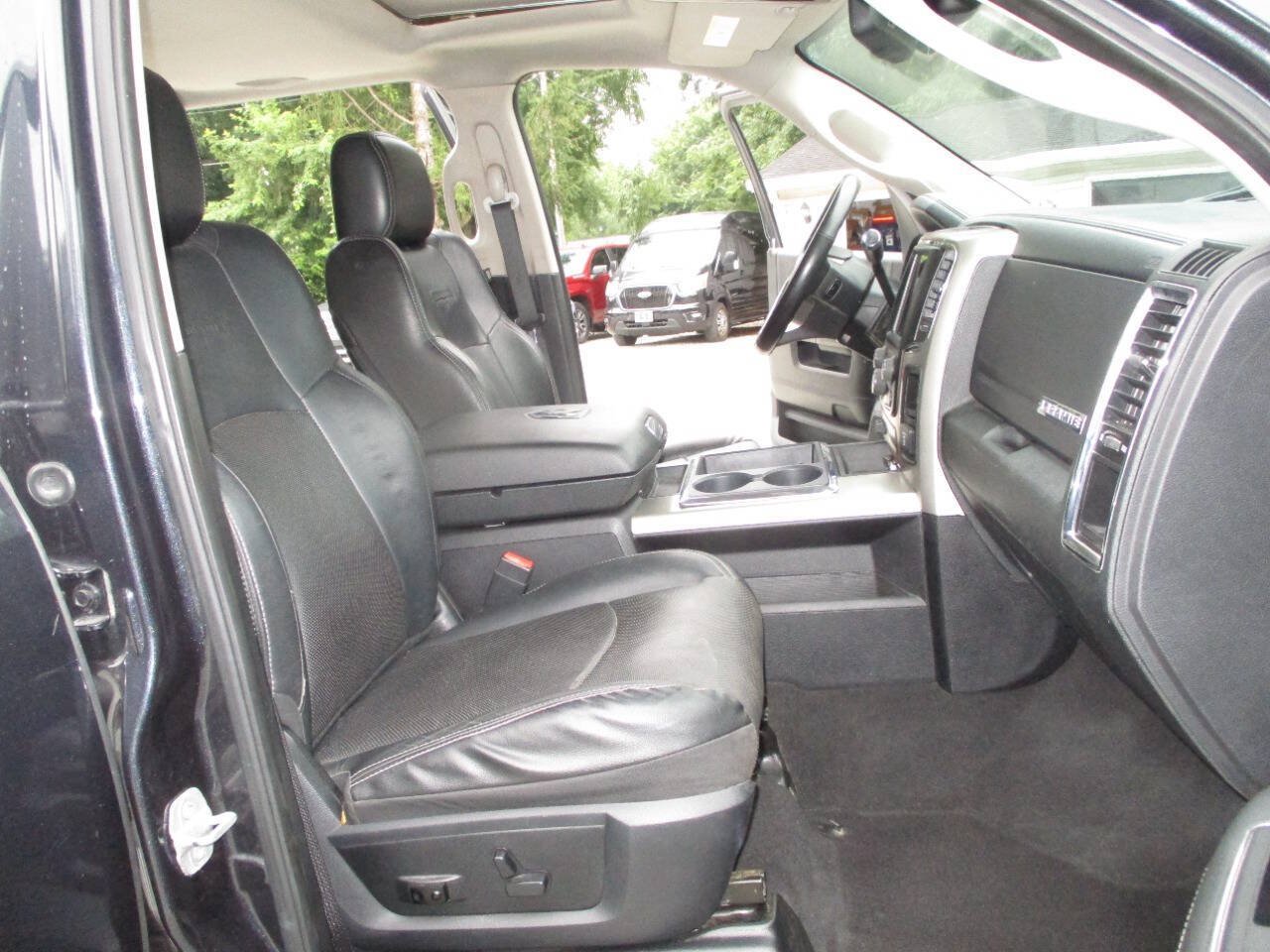 Used 2014 RAM 2500 Laramie AWD/4WD image 29