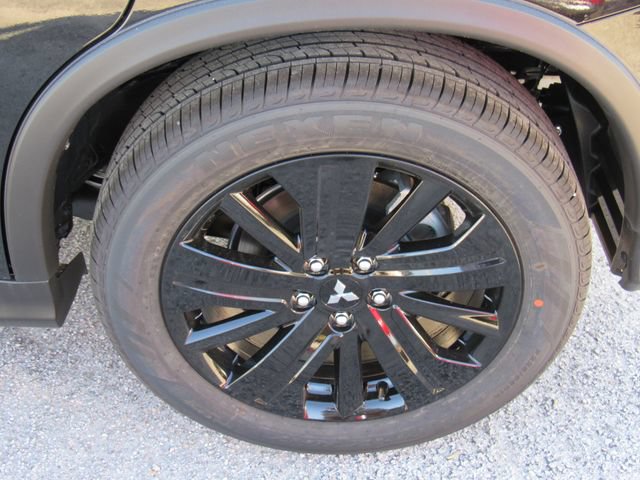 New 2026 Mitsubishi Outlander Sport LE AWD/4WD image 14