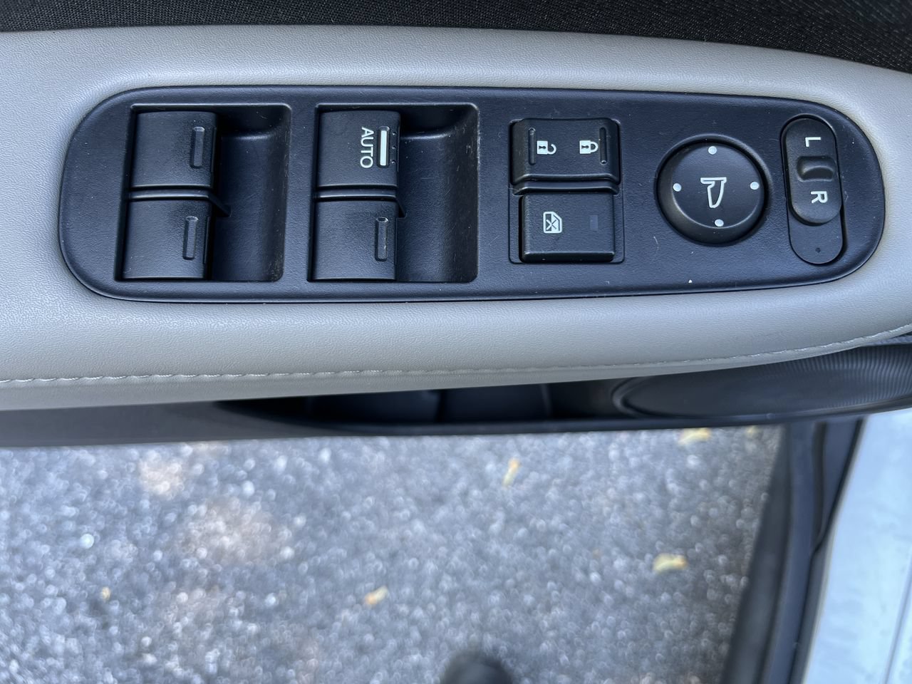 Used 2020 Honda HR-V LX image 4