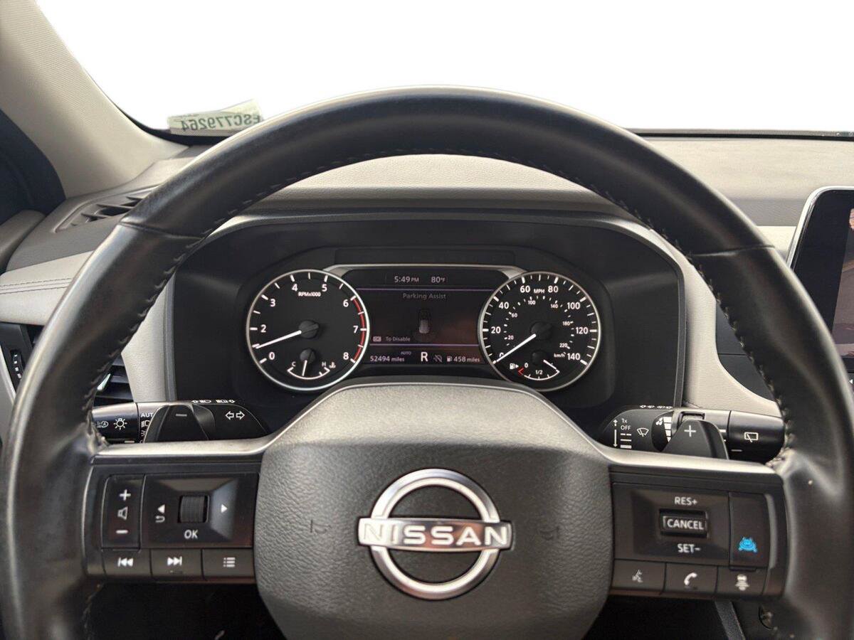 Used 2025 Nissan Rogue SV AWD/4WD image 16