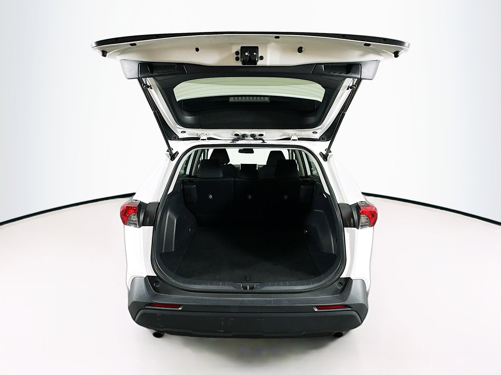 Used 2024 Toyota RAV4 LE image 26