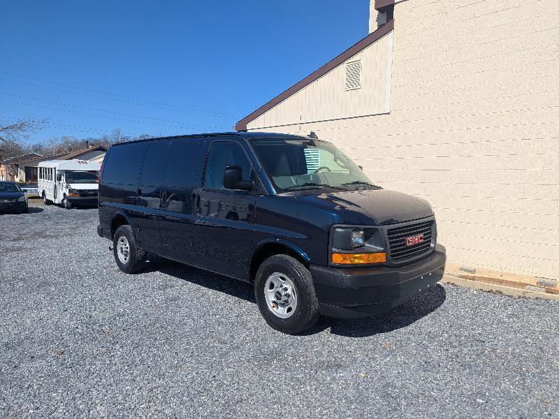 Used 2017 GMC Savana 2500 RWD image 10