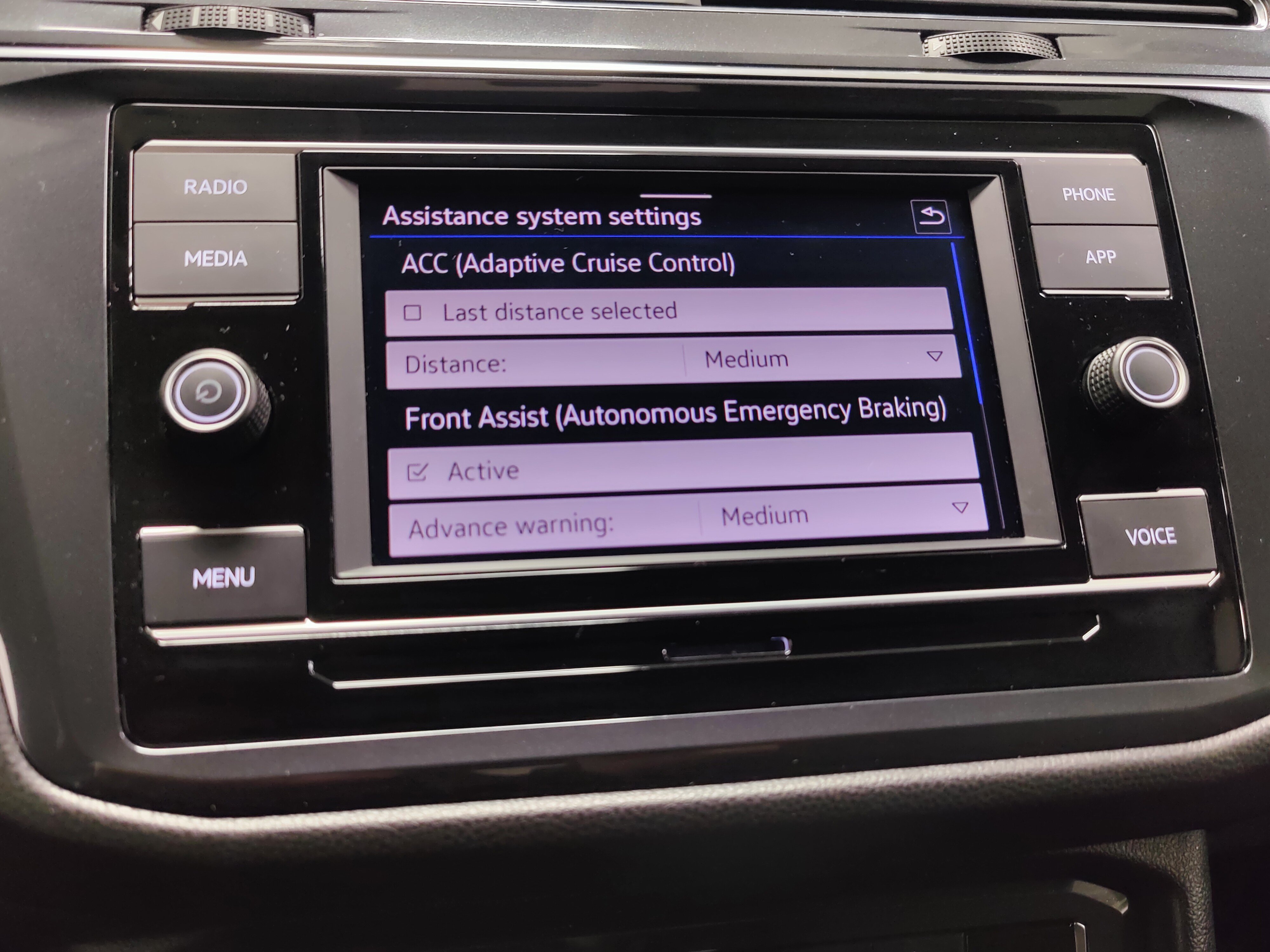 Certified 2024 Volkswagen Tiguan S AWD/4WD image 16