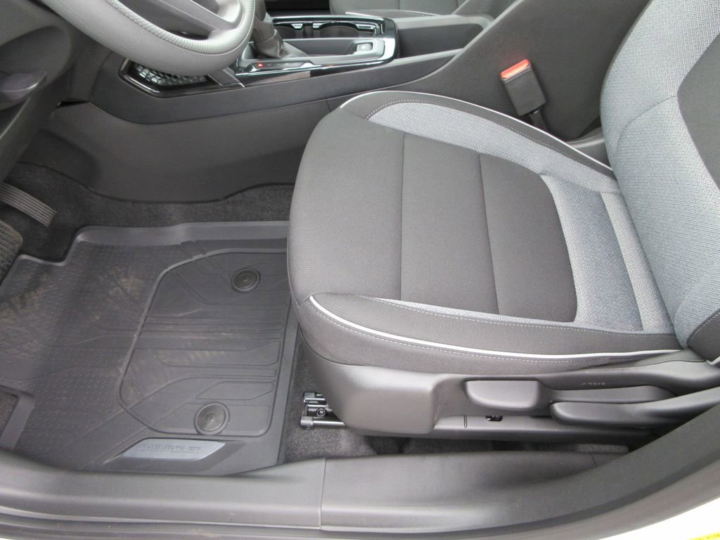 New 2026 Chevrolet TrailBlazer LS w/ LS Convenience Package FWD image 37