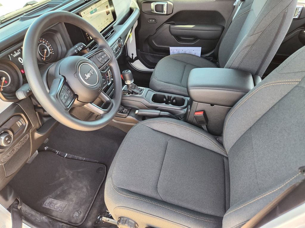 New 2026 Jeep Gladiator Sport image 9