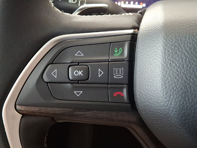 New 2026 Jeep Grand Cherokee Altitude AWD/4WD image 19