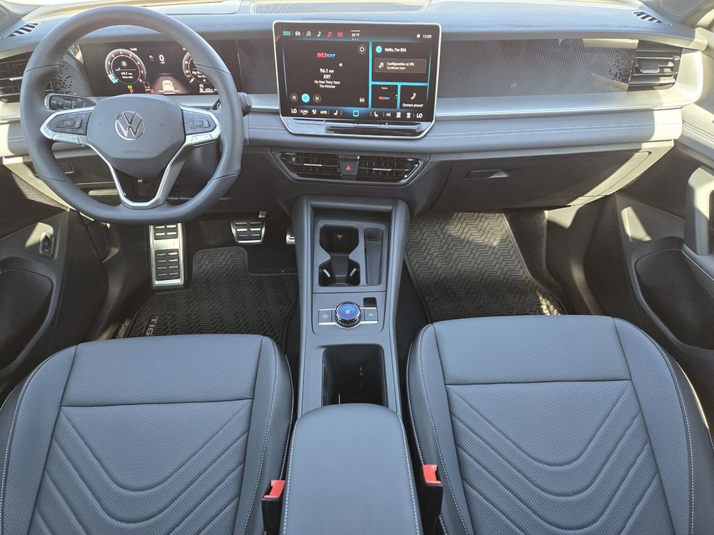 New 2026 Volkswagen Tiguan SE R-Line image 22