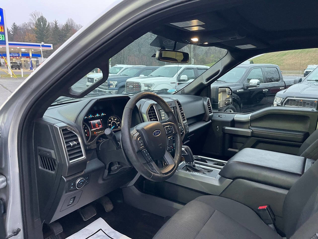 Used 2016 Ford F150 XLT w/ Equipment Group 302A Luxury image 18