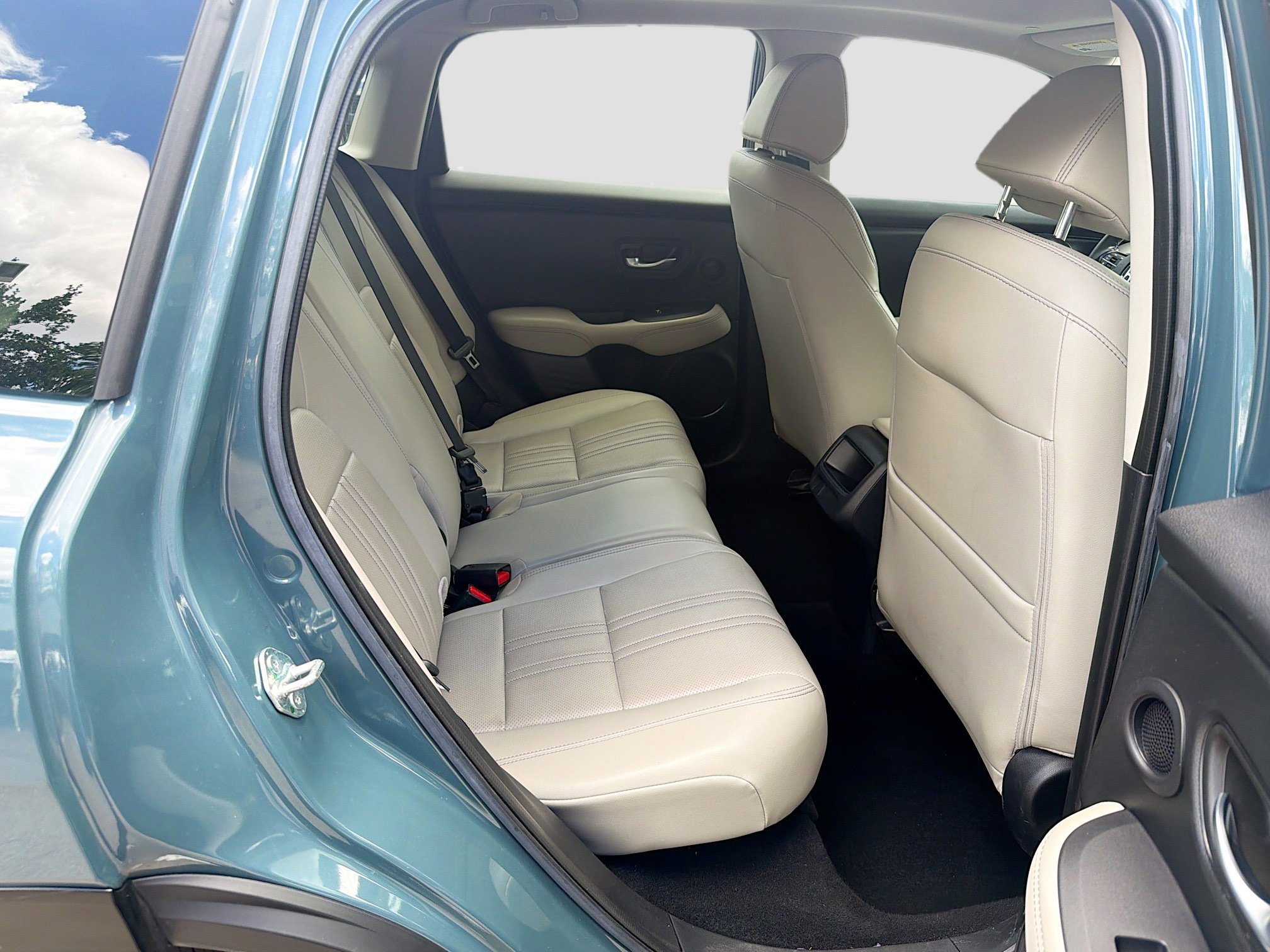 Certified 2024 Honda HR-V EX-L image 28