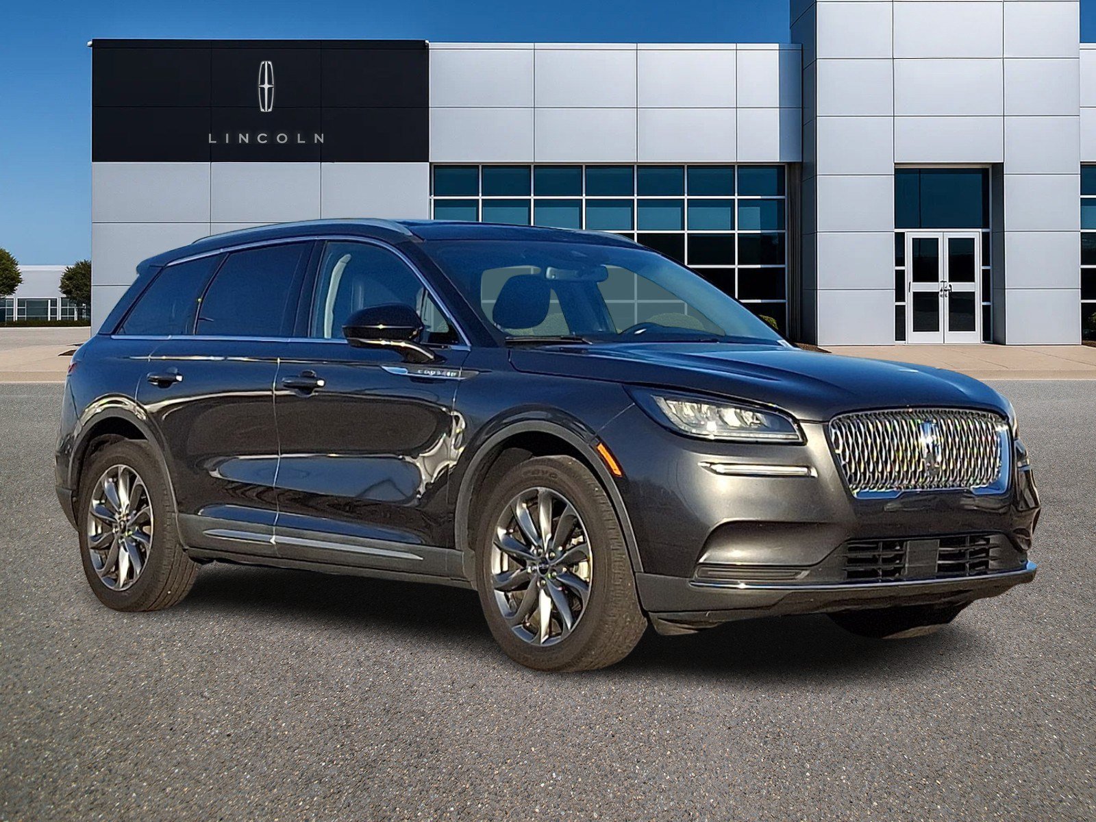 Used 2020 Lincoln Corsair FWD w/ Premium Package image 1