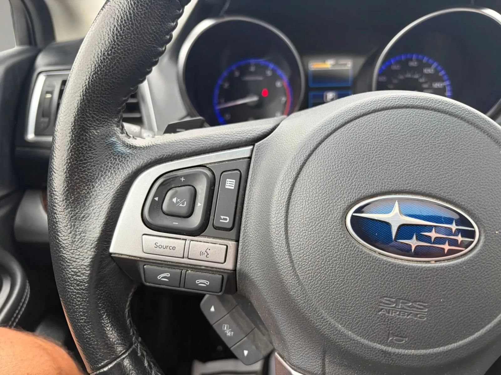 Used 2015 Subaru Outback 2.5i Limited AWD/4WD image 19