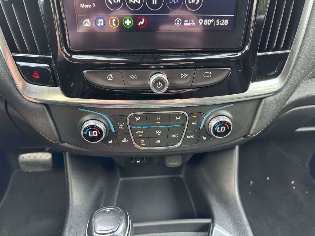 Used 2020 Chevrolet Traverse LT w/ Driver Confidence II Package AWD/4WD image 30
