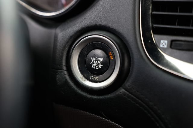 Used 2020 Dodge Durango R/T w/ Technology Group RWD image 34