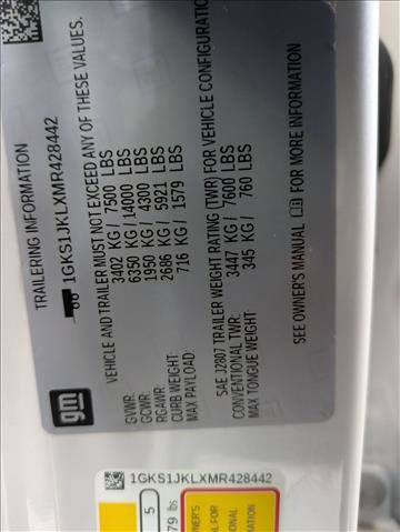 Used 2021 GMC Yukon XL Denali image 16