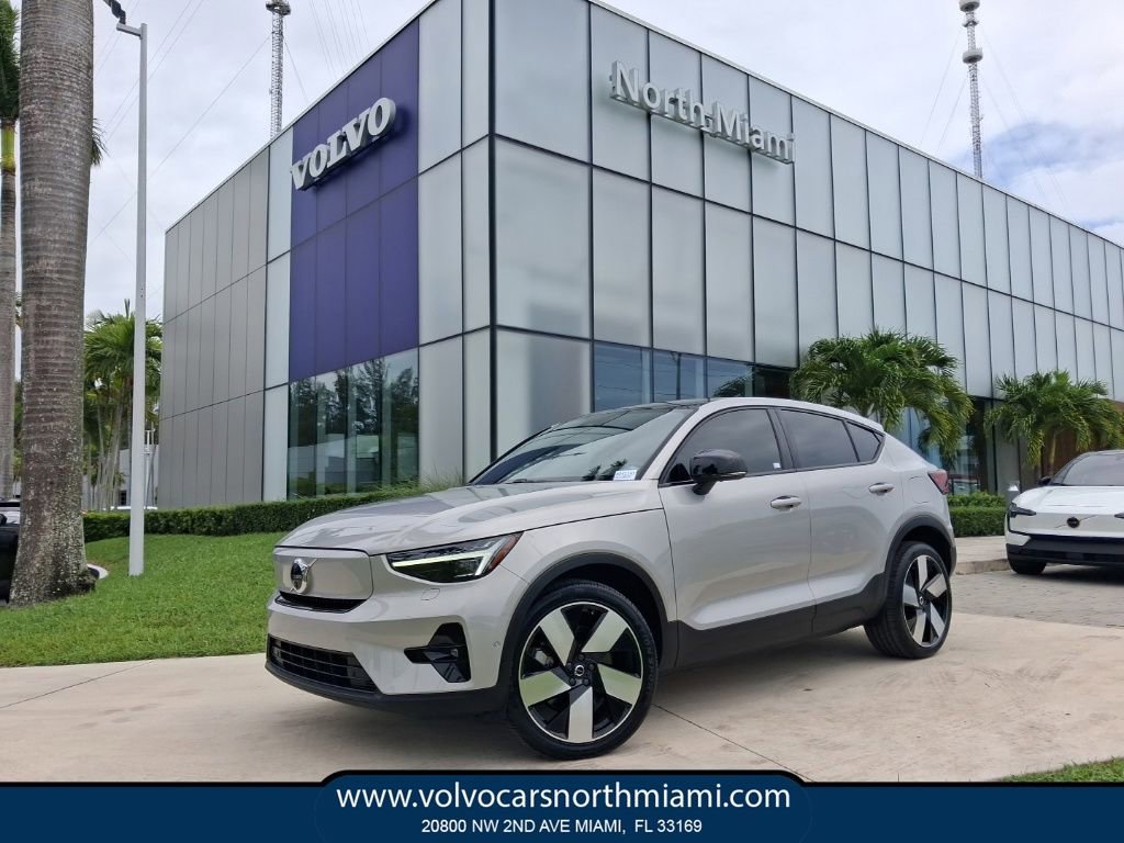 Used 2023 Volvo C40 P8 Recharge Ultimate w/ Protection Package Premier AWD/4WD video 1