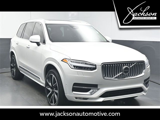 Used 2023 Volvo XC90 B6 Plus w/ Protection Package image 1