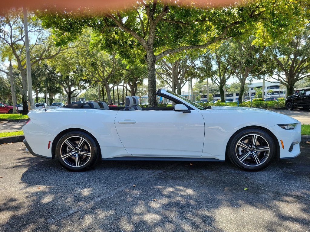 Used 2024 Ford Mustang Premium RWD image 26