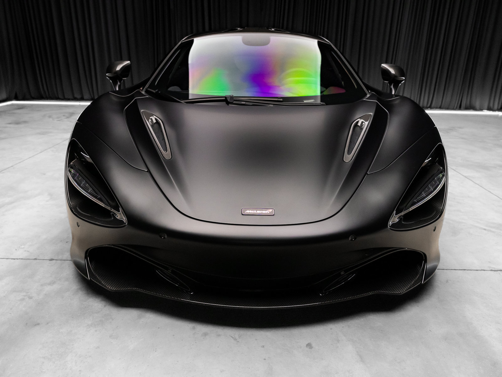 Used 2018 McLaren 720S RWD image 12