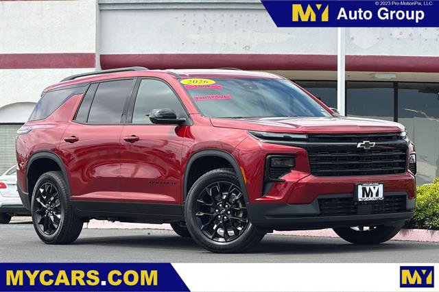 New 2026 Chevrolet Traverse LT w/ Midnight/Sport Edition