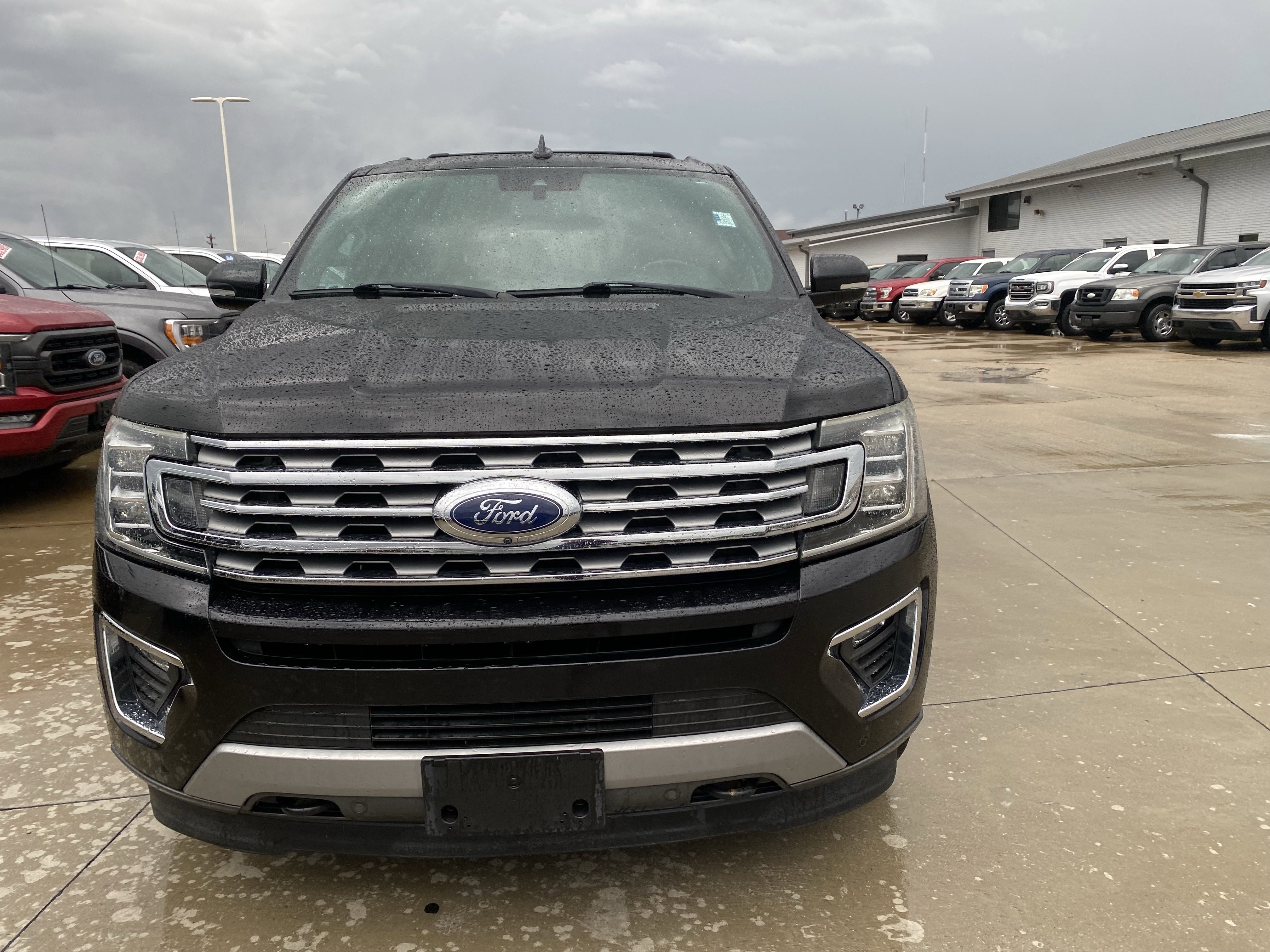 Used 2020 Ford Expedition Max Limited w/ Equipment Group 302A AWD/4WD image 2