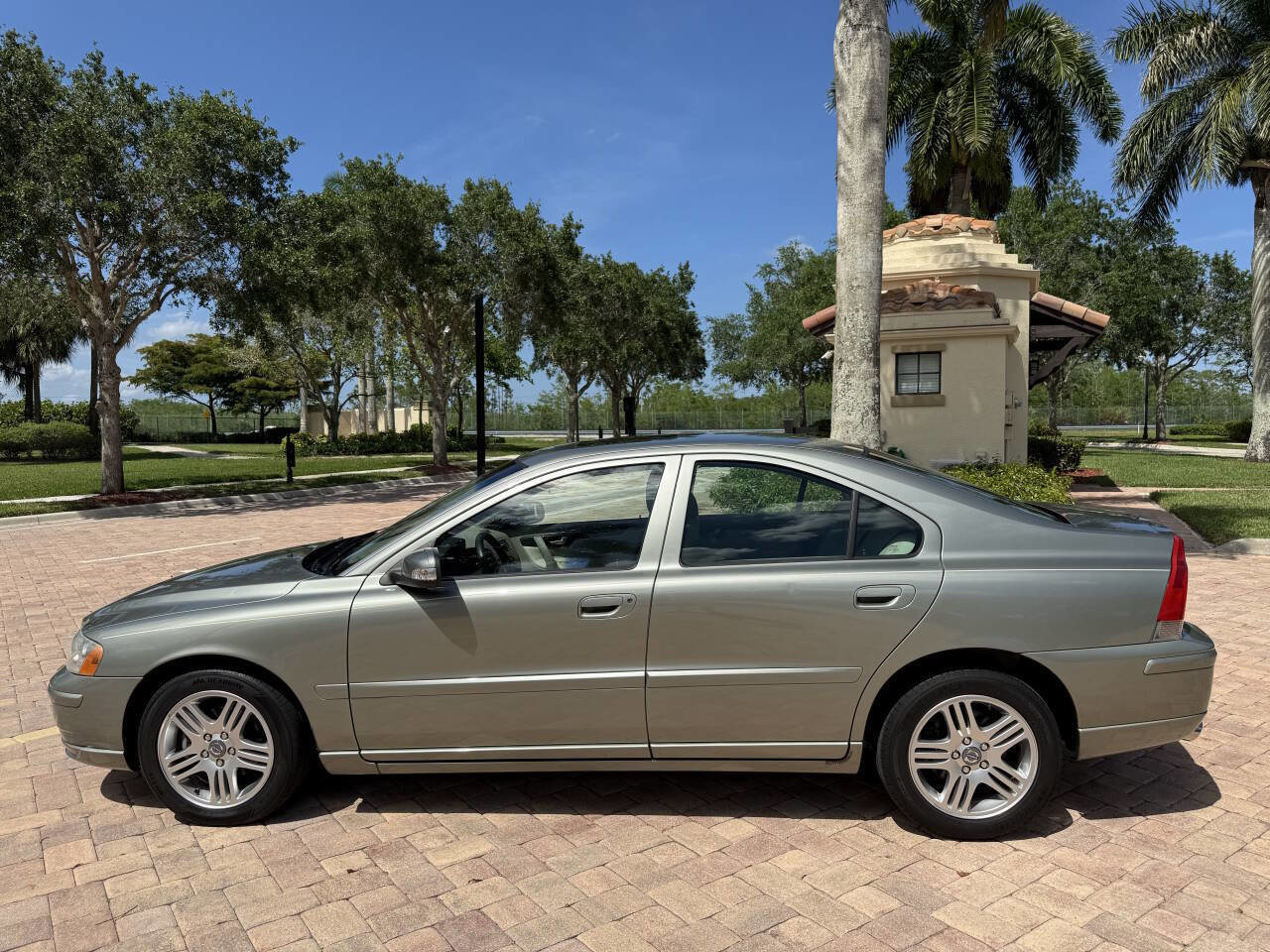 Used 2008 Volvo S60 2.5T FWD image 2