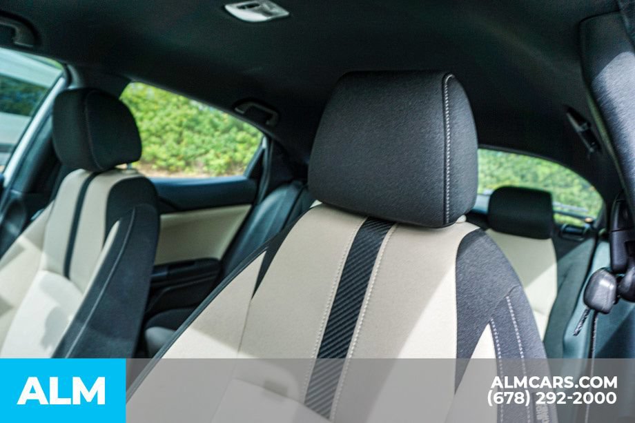 Used 2017 Honda Civic Sport image 18