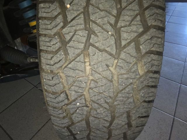 Used 2025 Nissan Frontier PRO-4X w/ Pro Convenience Package image 24