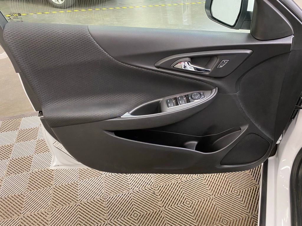 Used 2024 Chevrolet Malibu LT image 21