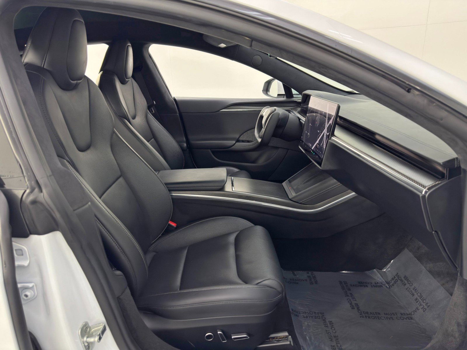 Used 2021 Tesla Model S Plaid image 16