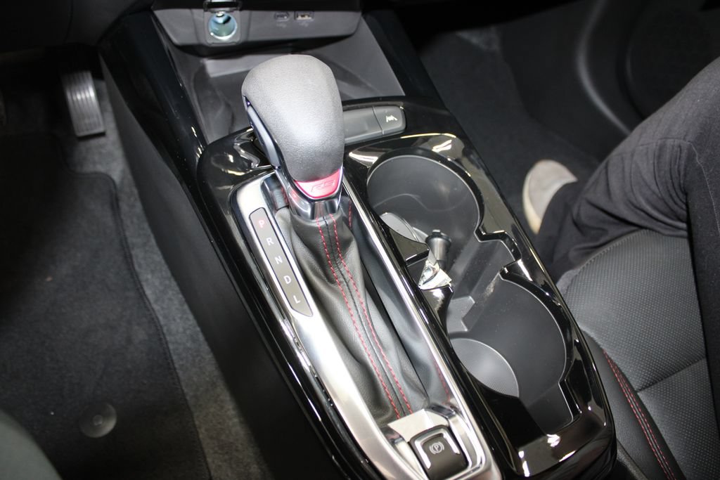 New 2026 Chevrolet Trax RS w/ Sunroof Package FWD image 46