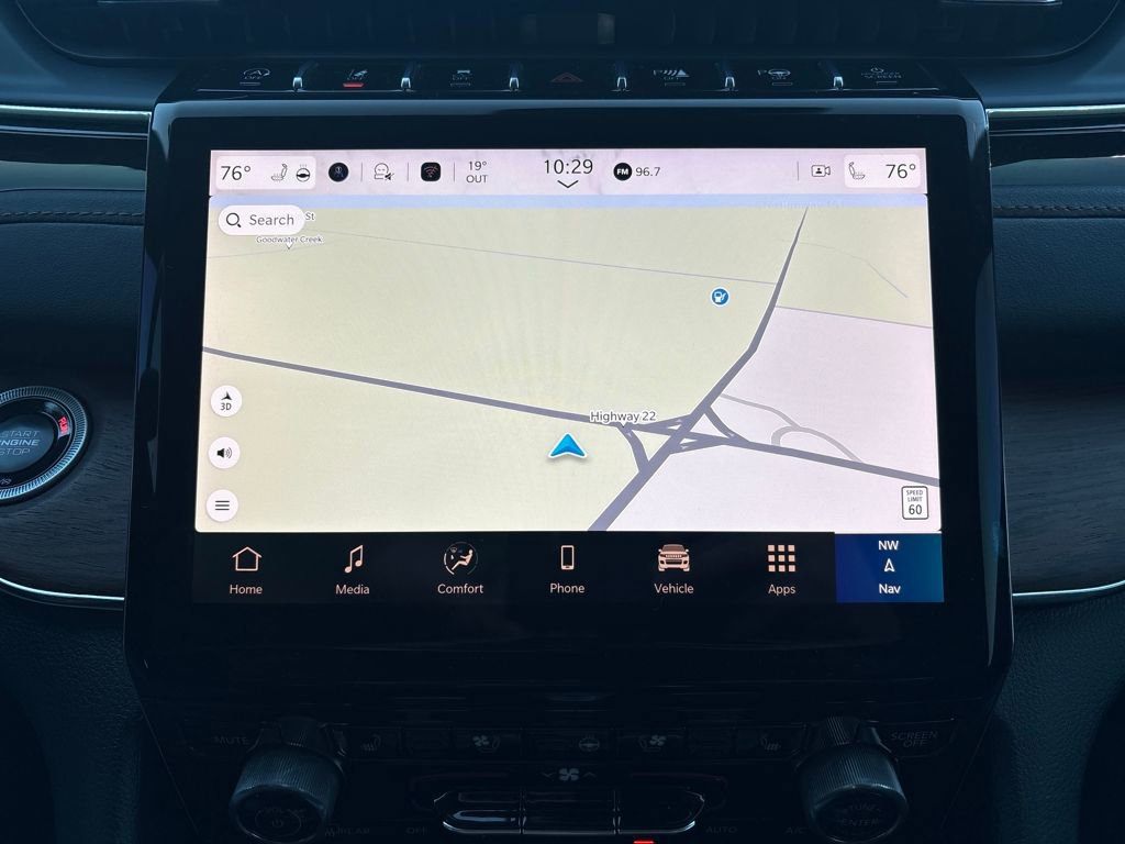 Used 2024 Jeep Grand Cherokee L Summit w/ Advanced Protech Group IV image 24