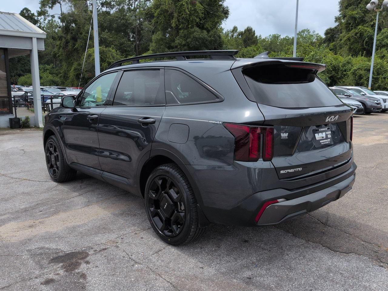 Certified 2024 Kia Sorento X-Line EX AWD/4WD image 7