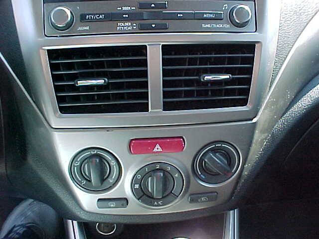 Used 2010 Subaru Impreza 2.5i Premium image 28