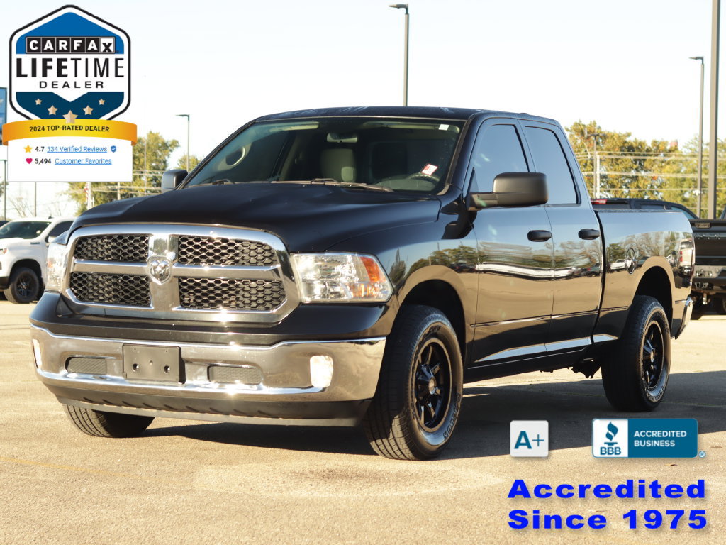 Used 2019 RAM 1500 ST w/ SXT Plus Group AWD/4WD image 3