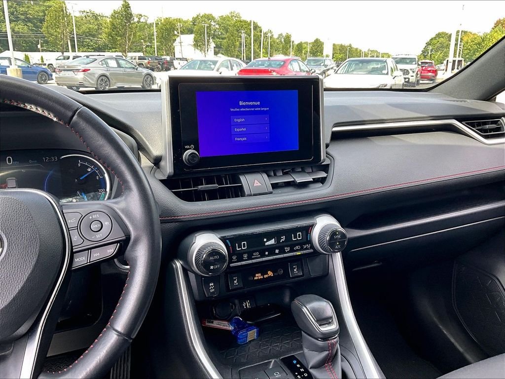 Used 2023 Toyota RAV4 SE w/ Weather & Moonroof Package AWD/4WD image 18