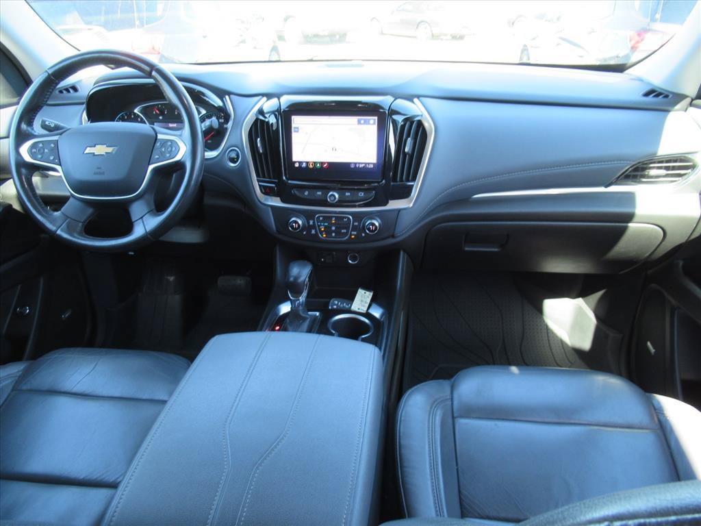 Certified 2021 Chevrolet Traverse LT w/ LT Premium Package FWD image 11