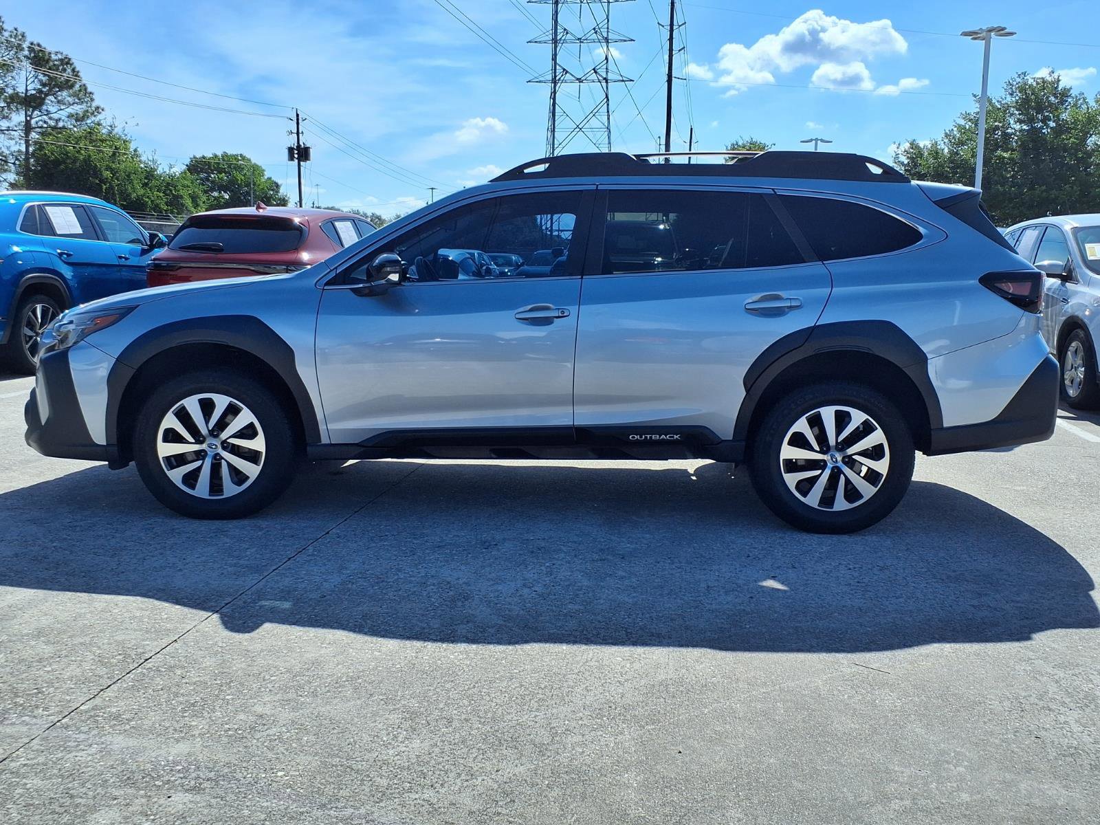 Used 2023 Subaru Outback Premium AWD/4WD image 21